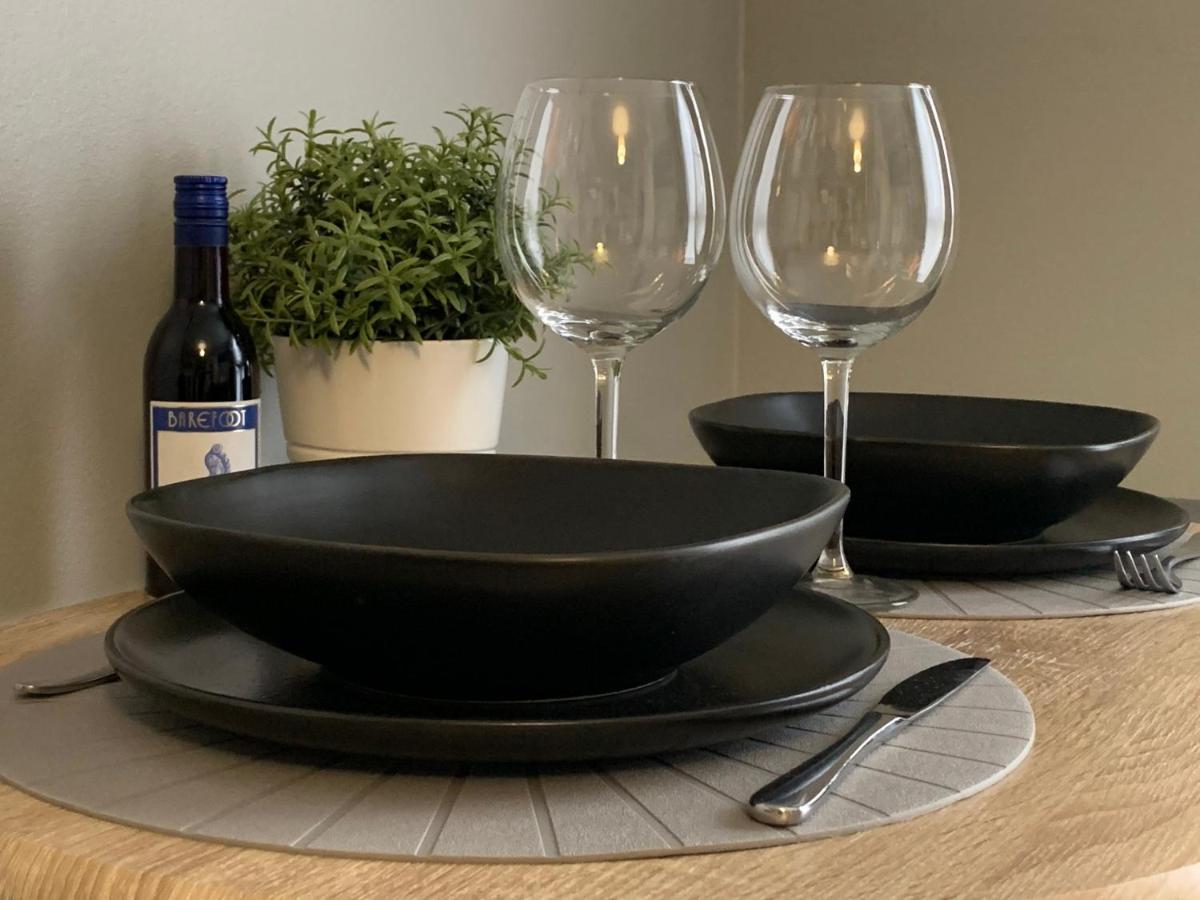 Modern Cosy Warm Home With Free Parking Chelmsford Esterno foto