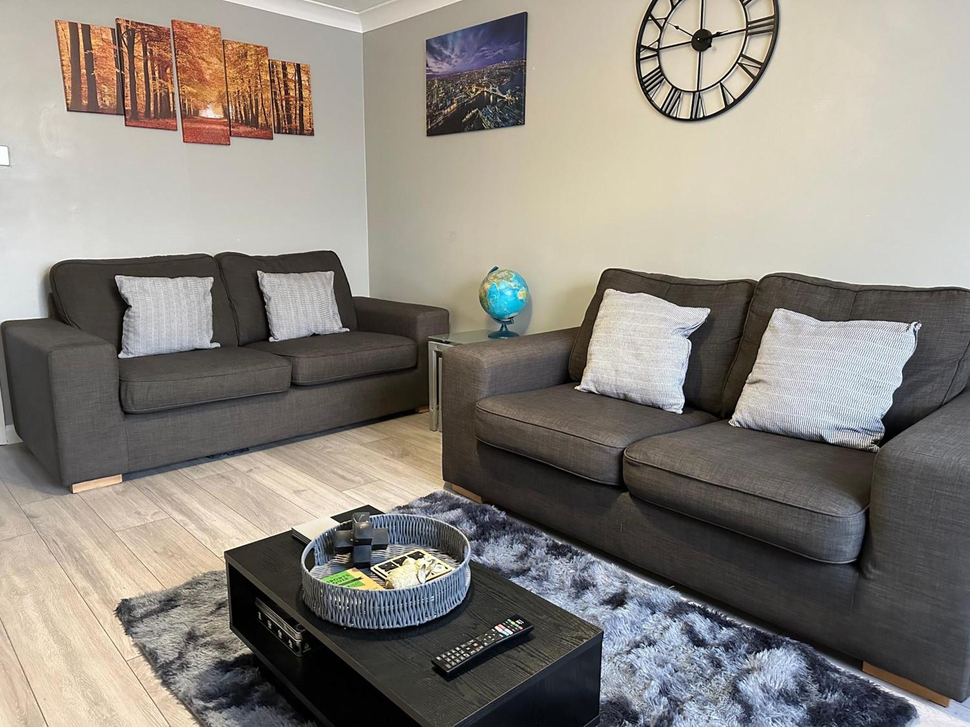 Modern Cosy Warm Home With Free Parking Chelmsford Esterno foto